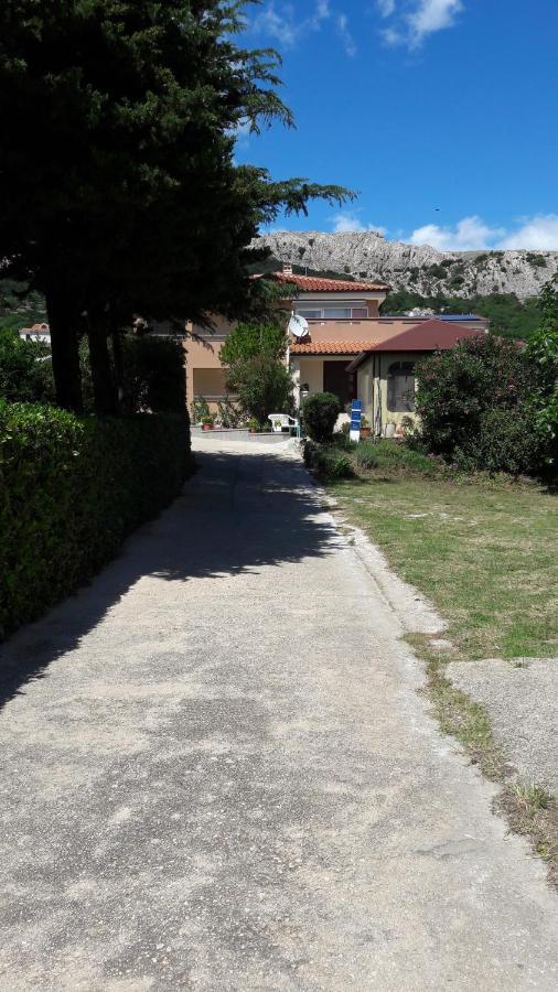 Rooms Nadia3 Baška Exteriör bild